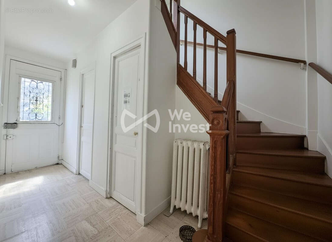 Appartement 210 m² à Clamart  - photo 7