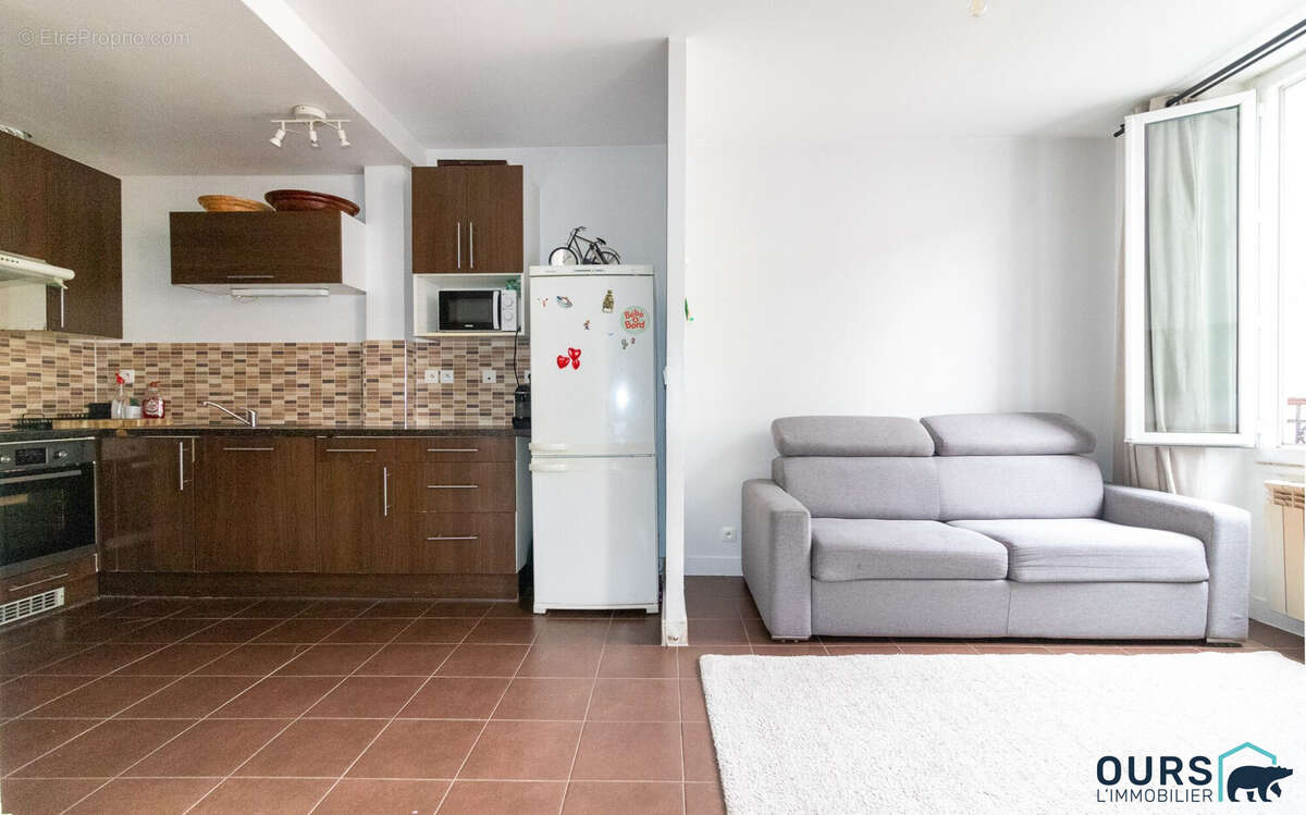 Appartement à STAINS