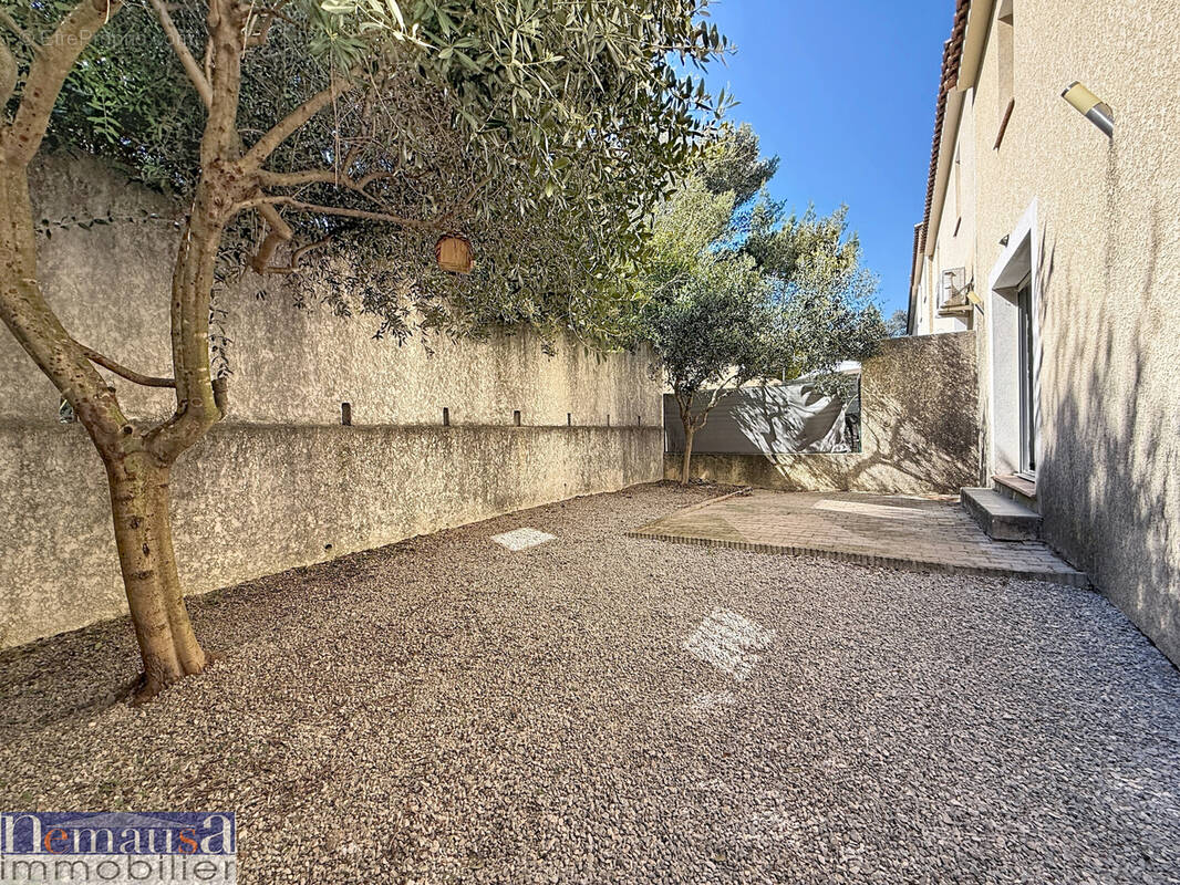 Maison à NIMES