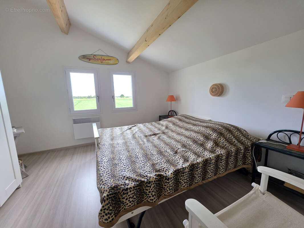 Maison à LA BREE-LES-BAINS