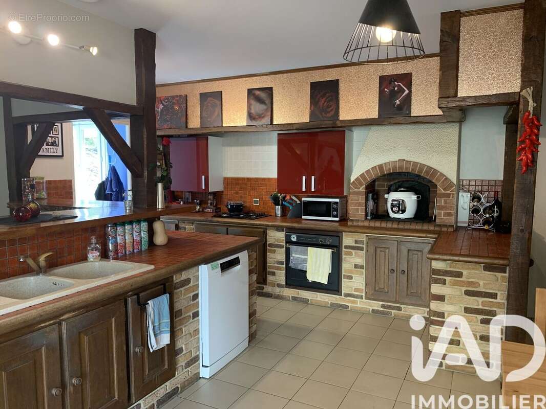 Photo 4 - Maison à ARVEYRES