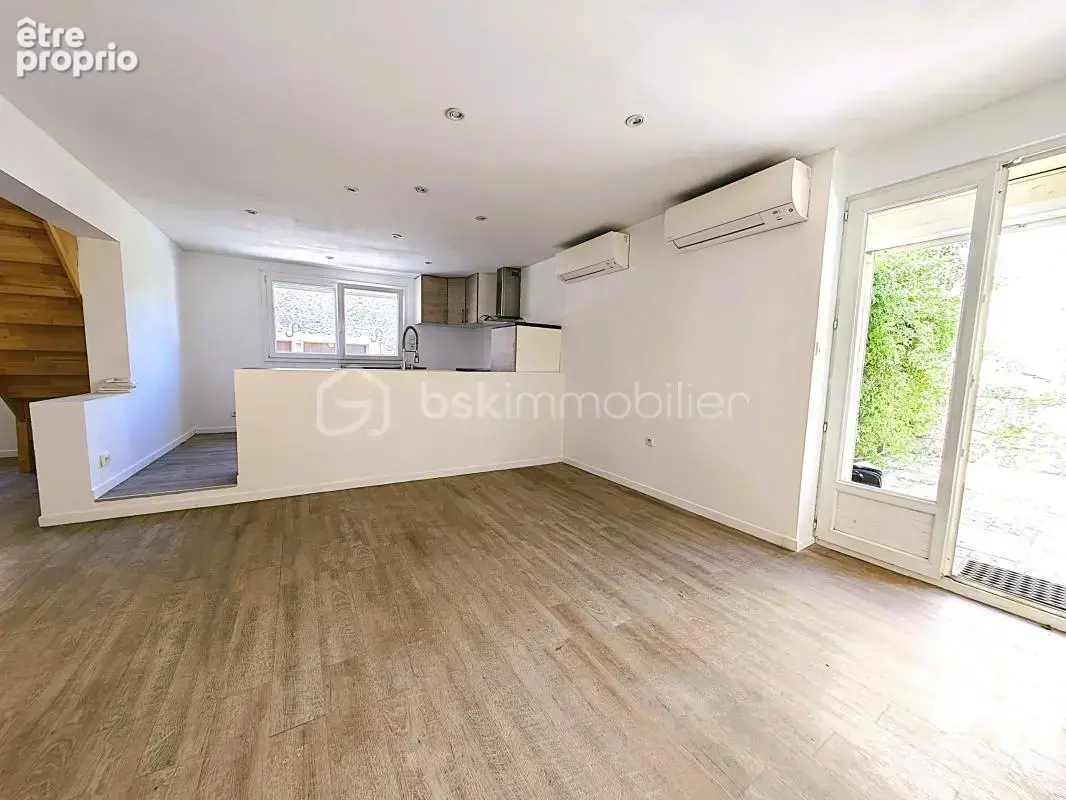 Situation exceptionnelle, tout à pied, Maison 6 pièces 104 m² surface au sol. terrain de 156 m² - photo 3