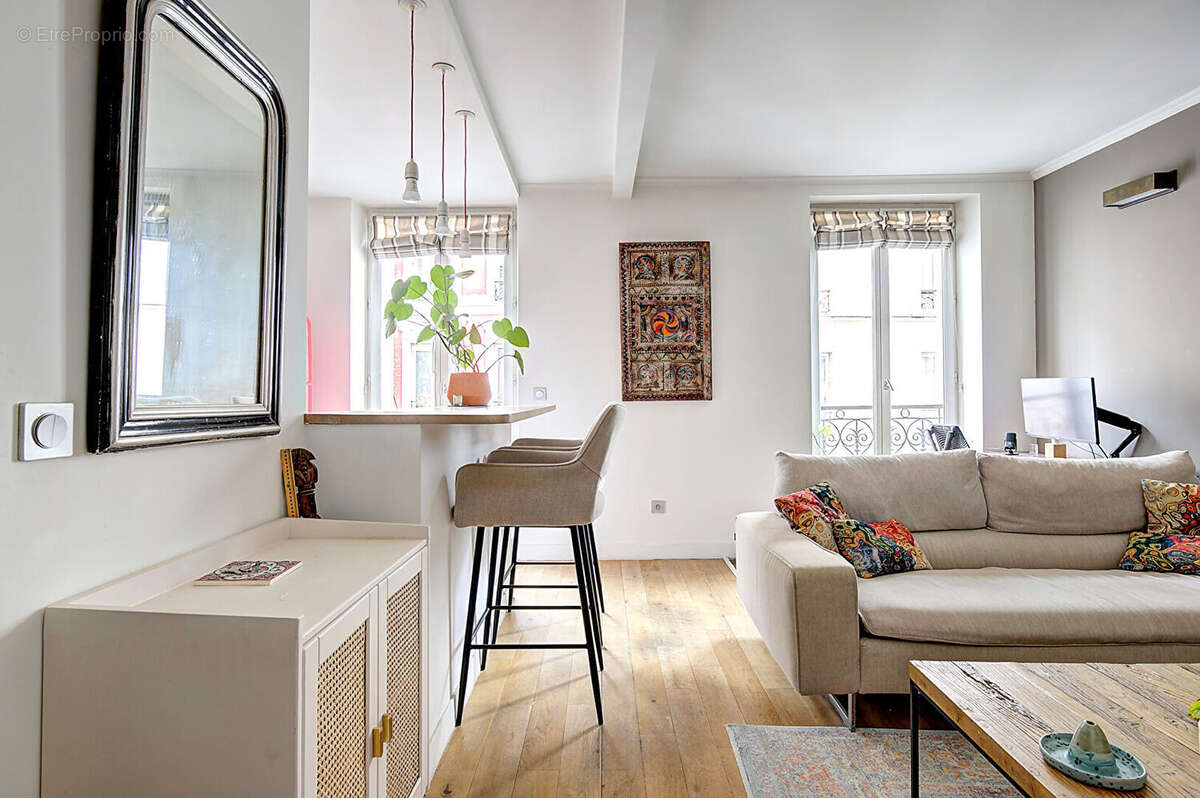 Appartement à PARIS-18E