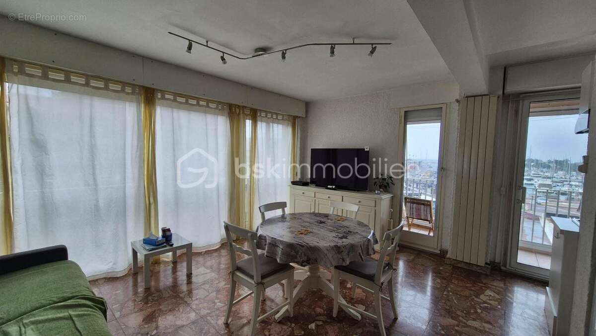 Appartement à SAINT-CYPRIEN