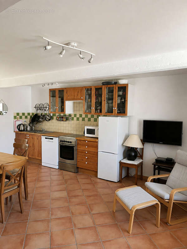 Maison de village avec jardin située a montclar - photo 3