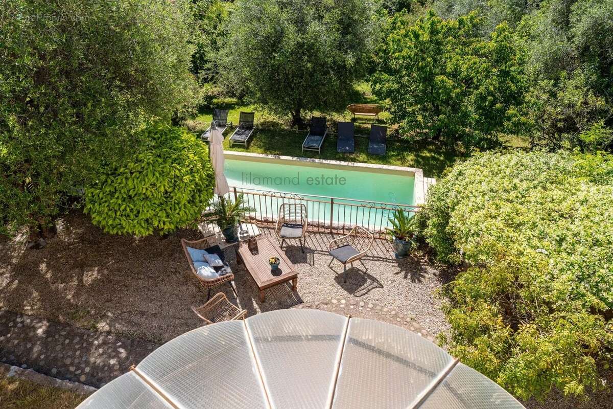 Maison à GRASSE