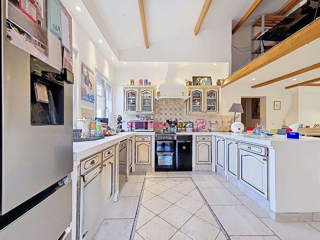 Maison à LES ADRETS-DE-L'ESTEREL