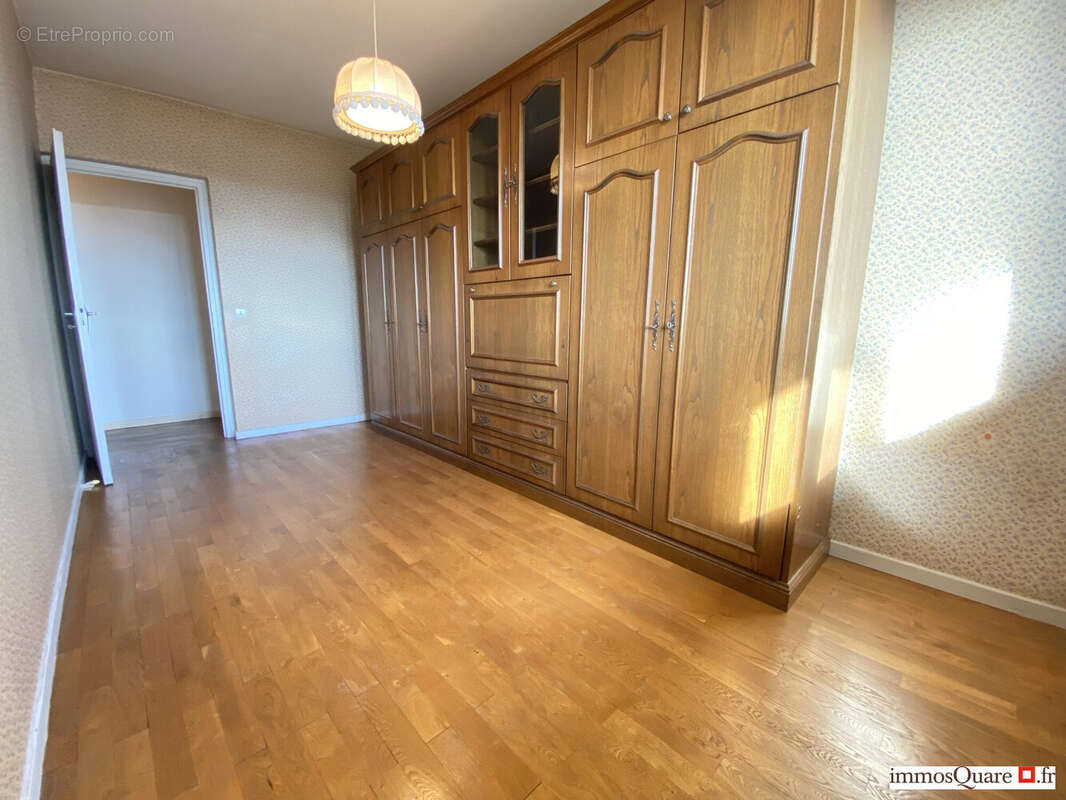 Appartement à LYON-8E