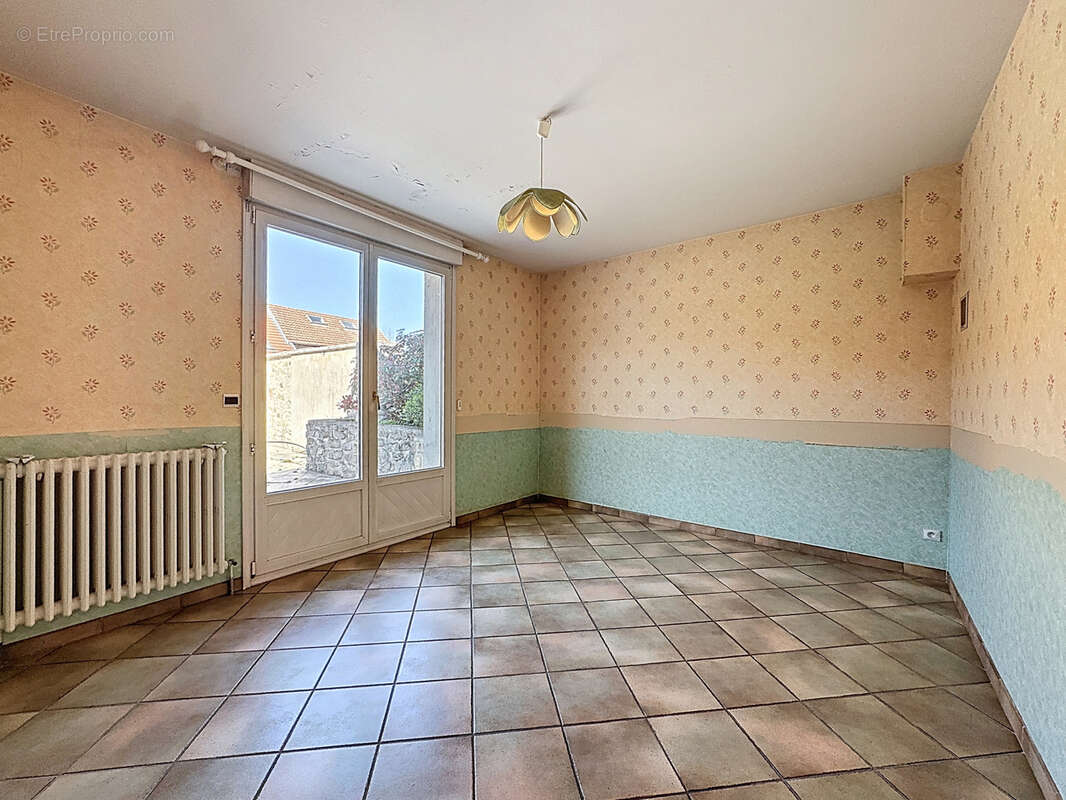Maison à MERFY