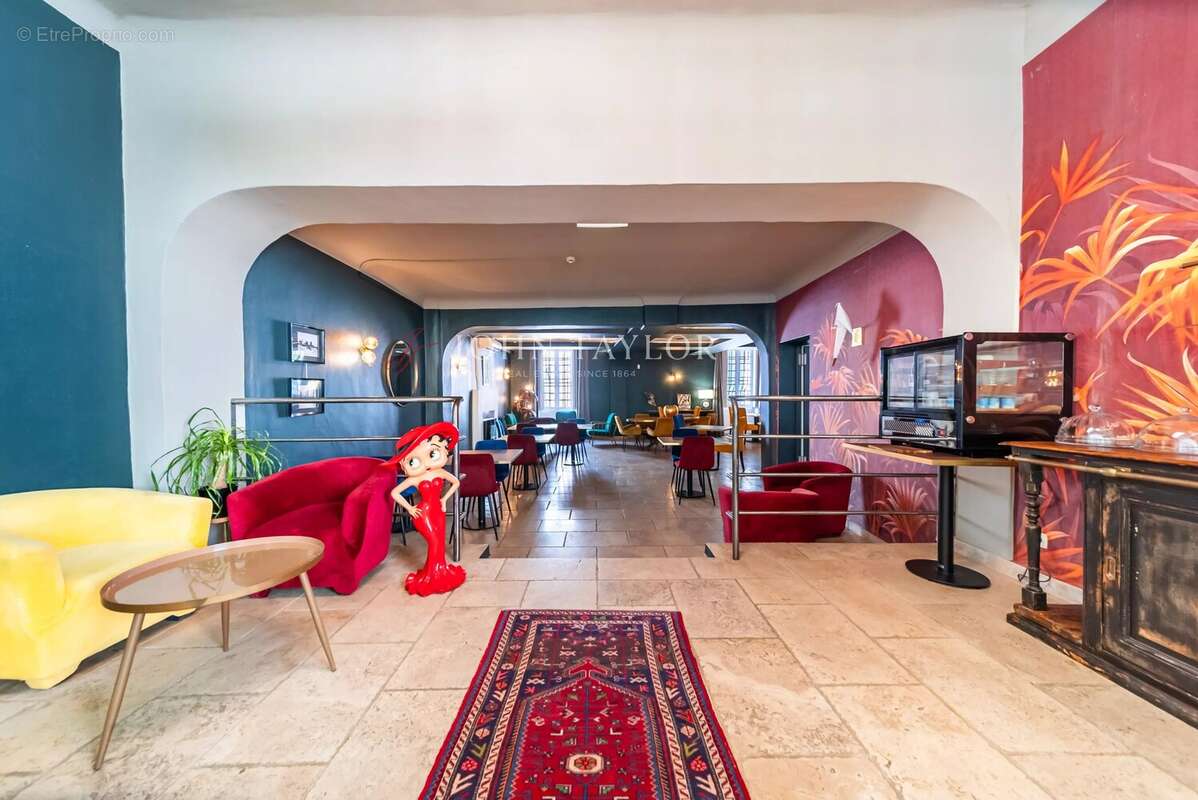 Hôtel particulier du XVIIe siècle à vendre à Pernes-les-Fontaines. Provence - photo 6