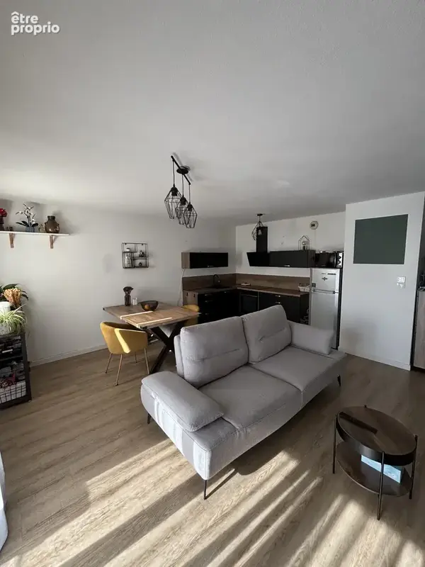 Bel appartement, 2 chambres, terrasse, 2 places de parking et piscine. - photo 8