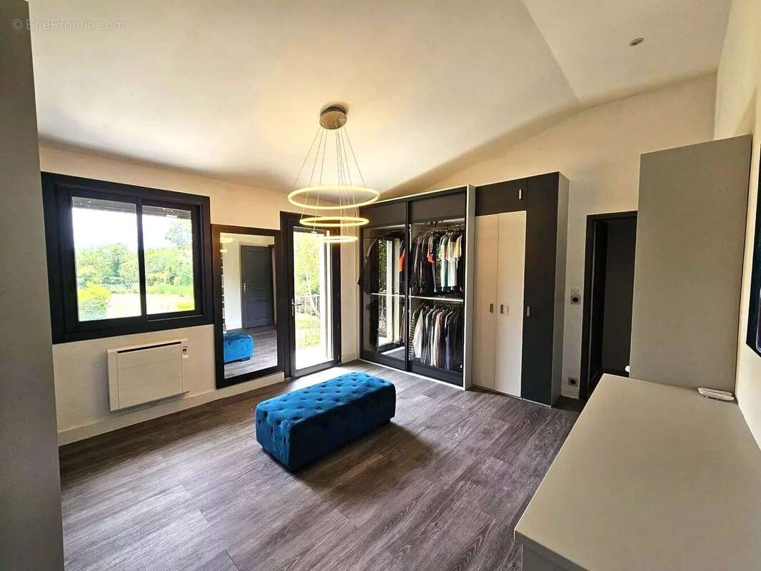 Maison à CAUMONT-SUR-DURANCE