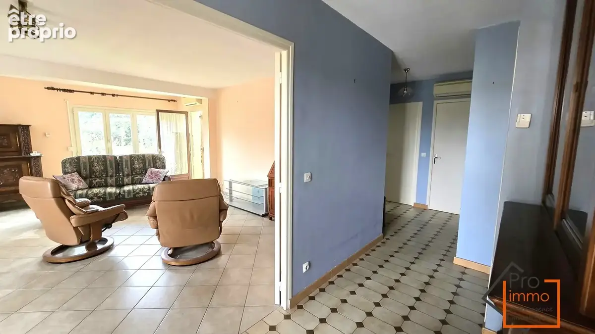 Villa plain-pied avec piscine - photo 6