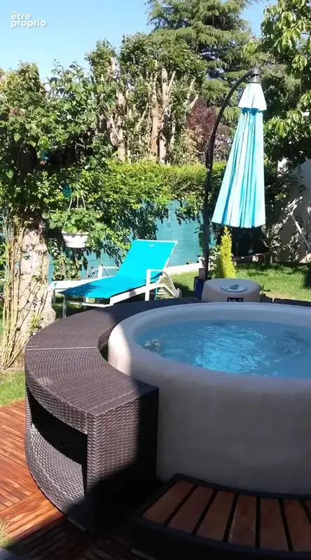 Chatou élégante maison familiale de 7 pièces avec jardin, terrasses et jacuzzi - photo 22