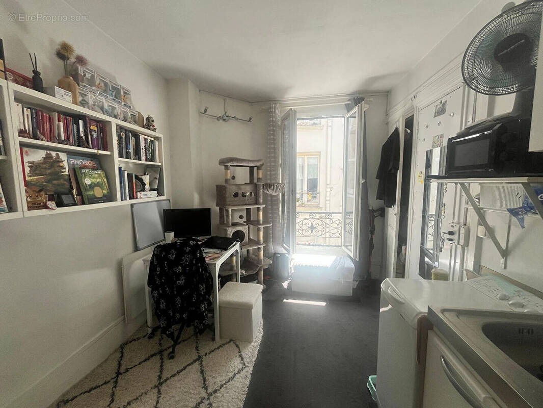 Appartement à PARIS-11E