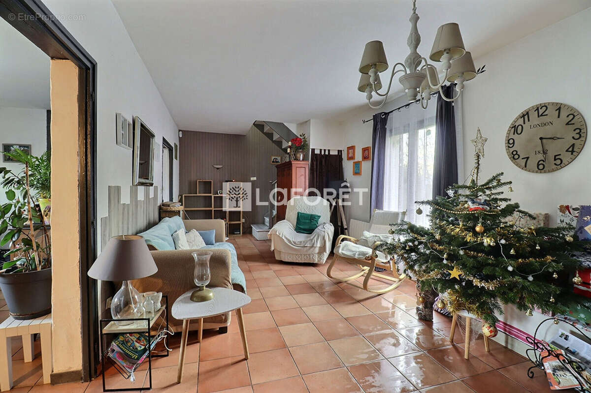 Maison à VITRY-SUR-SEINE