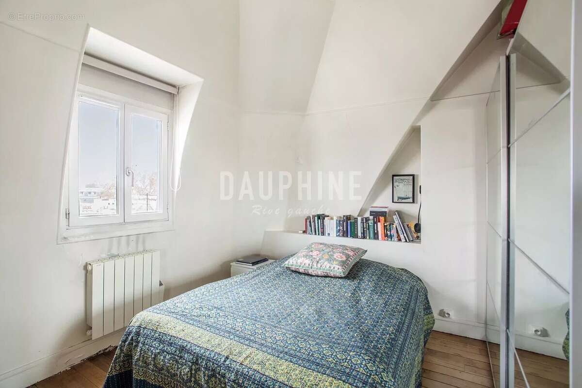 Appartement à PARIS-7E
