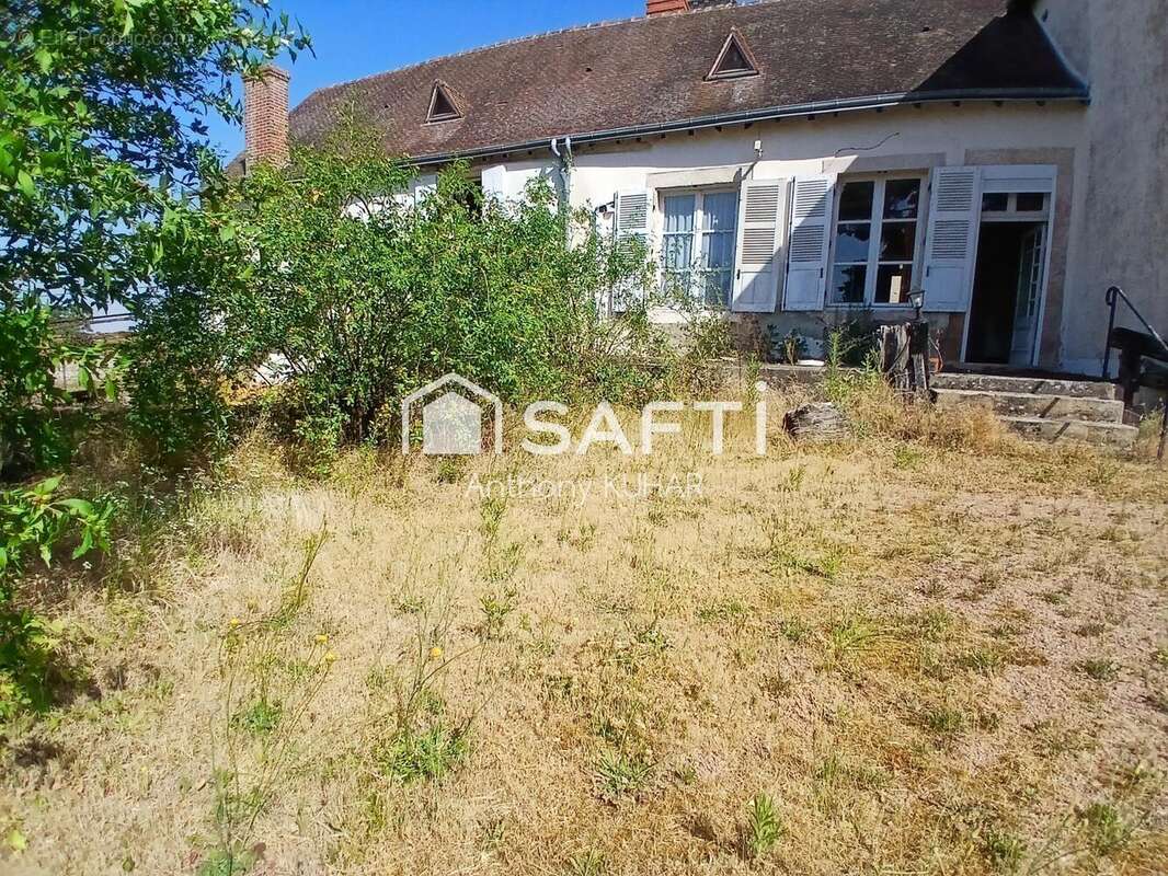 Photo 2 - Maison à SAINT-CAPRAIS