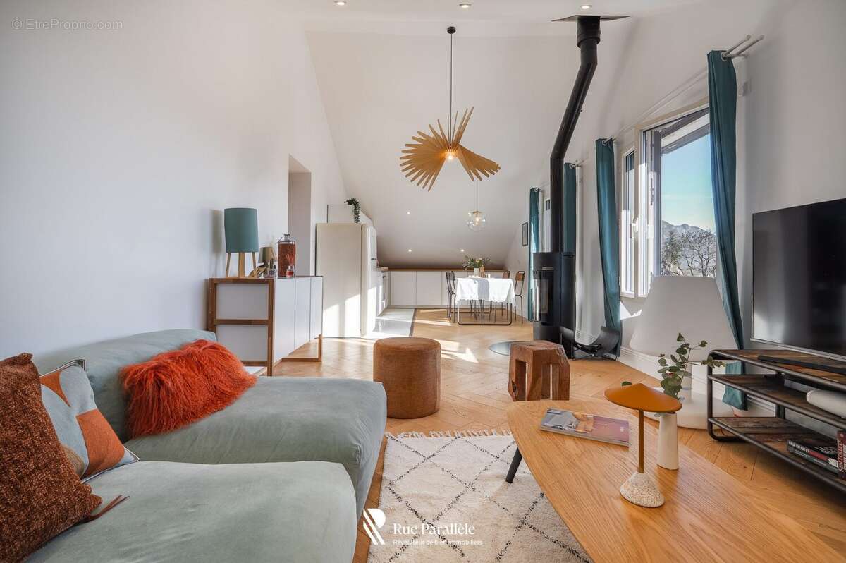 Appartement à ANNECY-LE-VIEUX