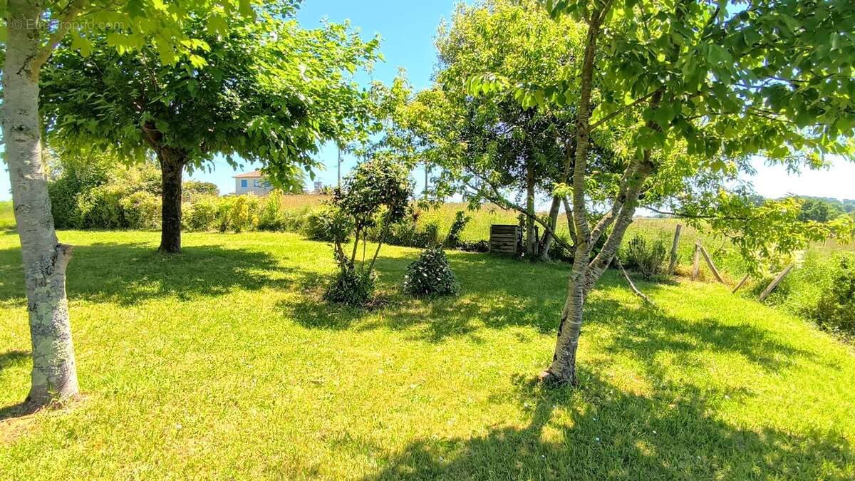 Un petit coin de campagne plein de charme à découvrir sans tarder - photo 23