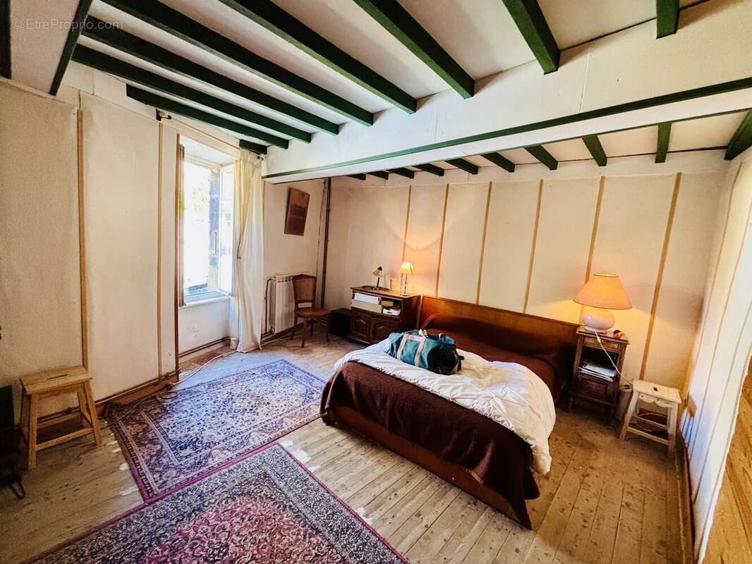 Maison à GAJA-LA-SELVE