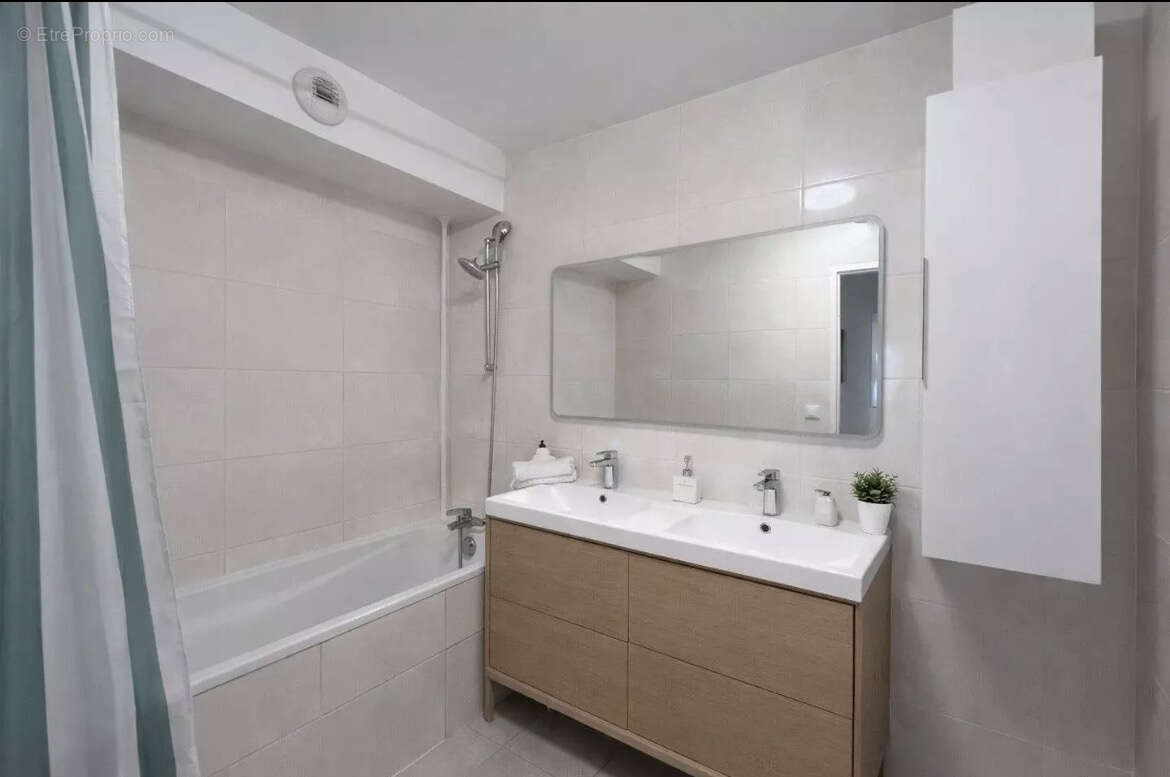 Maison à MAISONS-ALFORT