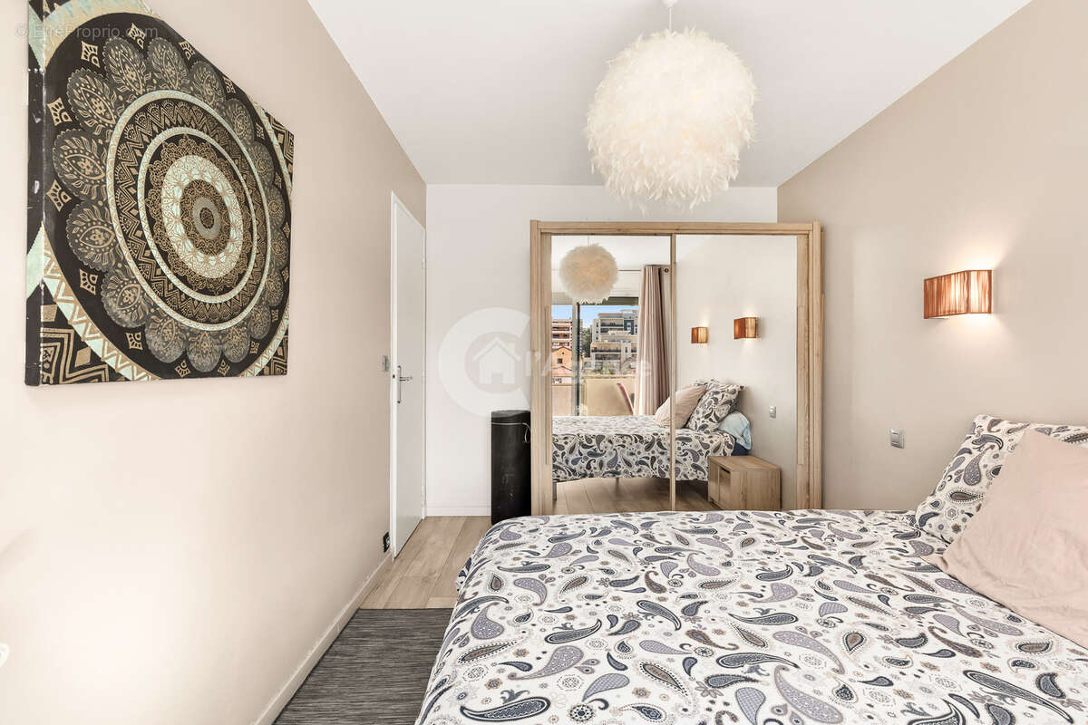 Appartement à LE CANNET