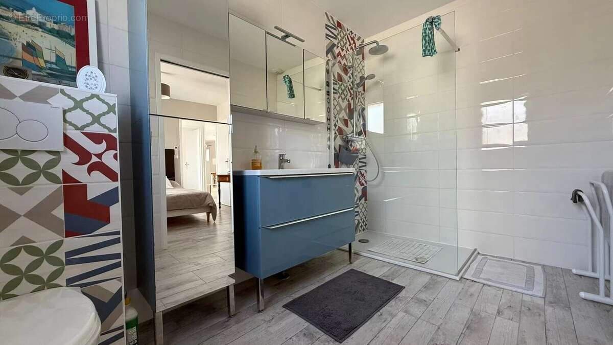 Maison à VAUX-SUR-MER