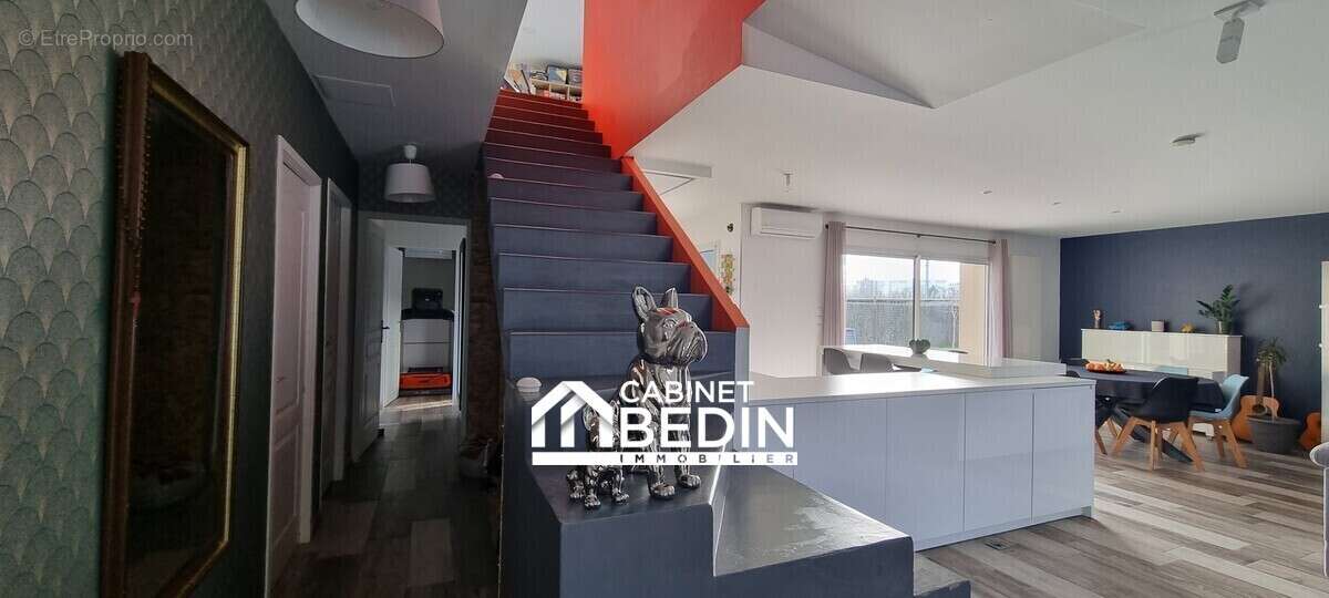 Maison 210 m² à Bruges  - photo 8
