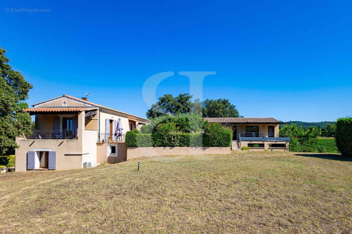 Maison à VAISON-LA-ROMAINE