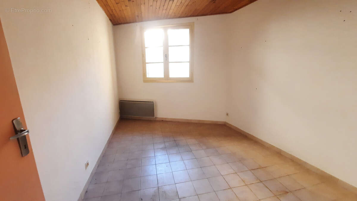 Maison à DURFORT-ET-SAINT-MARTIN-DE-SOSSENAC