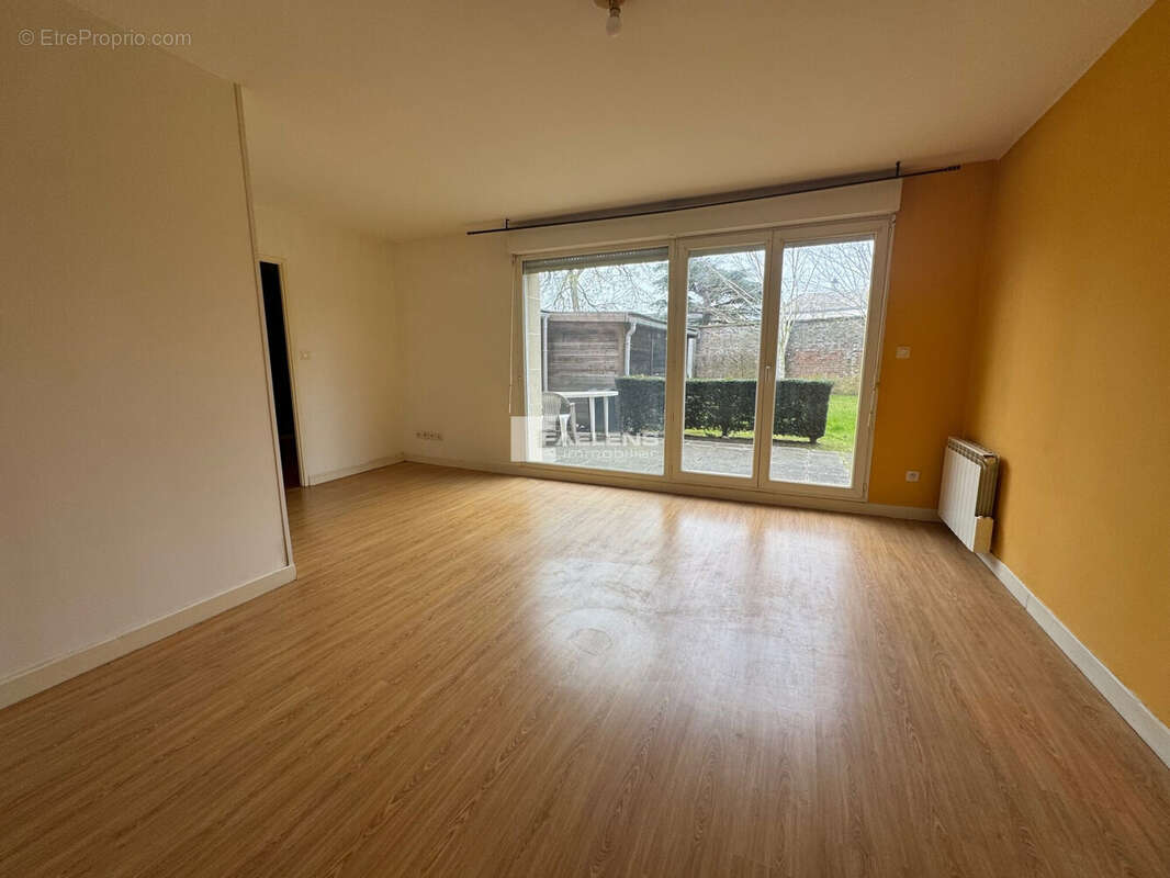 Appartement à MONS-EN-BAROEUL