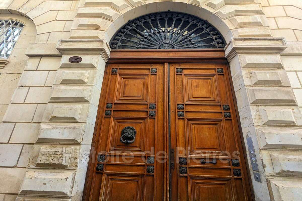 Appartement à NIMES