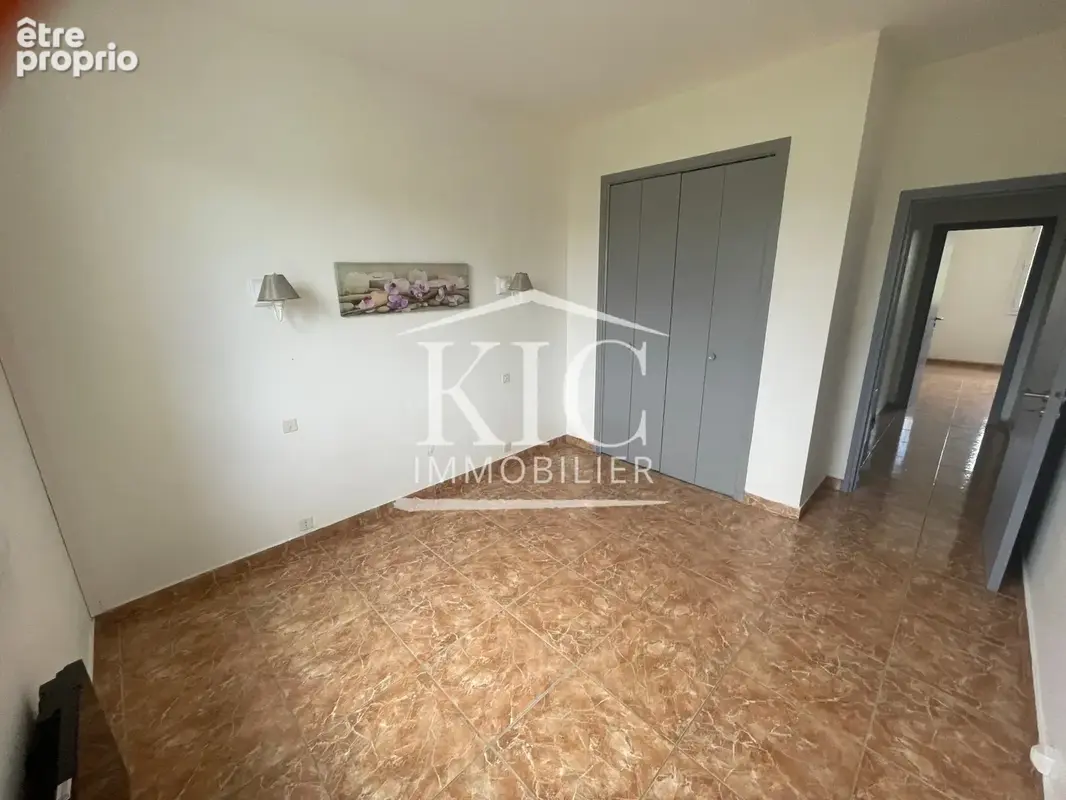 Proche carcassonne - maison 154 m2 4 chambres - garage 48 m2 - terrain 2 346 m2 - photo 10