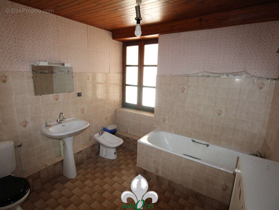 Appartement à CUISERY