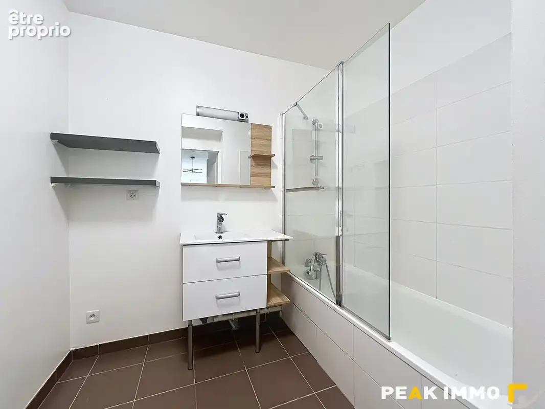 Bonne   t4 86 m2 en rez-de-jardin   50 m2 d’extérieur   2 garages   dpe c - photo 6