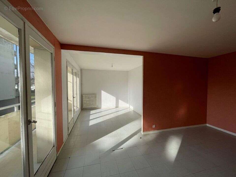 Appartement à HEROUVILLE-SAINT-CLAIR