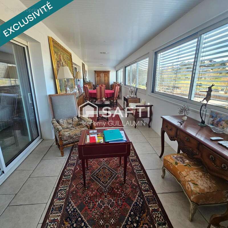 Photo 3 - Maison à CUSSET