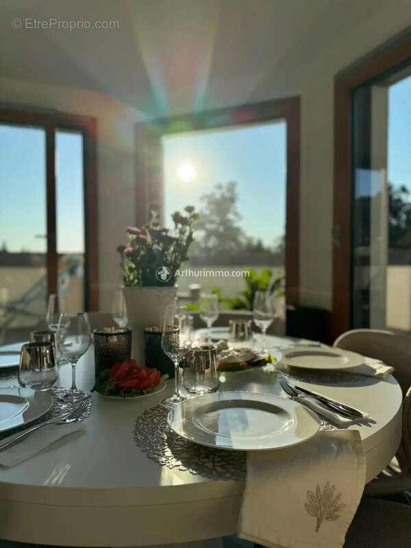 Le seul attique de la résidence. Un art de vivre. - photo 7