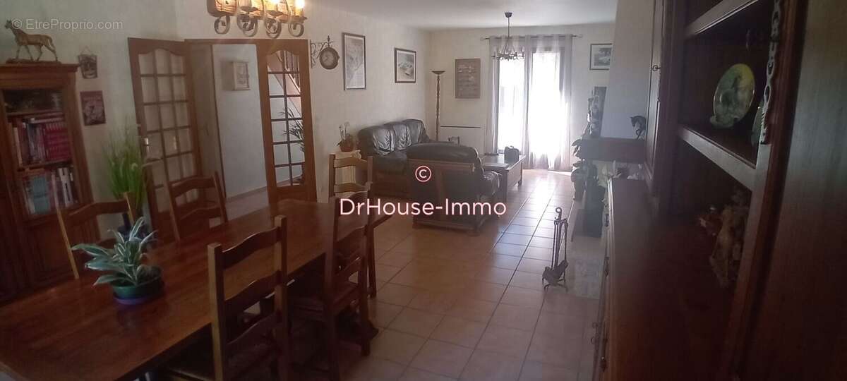 Maison à CINQ-MARS-LA-PILE