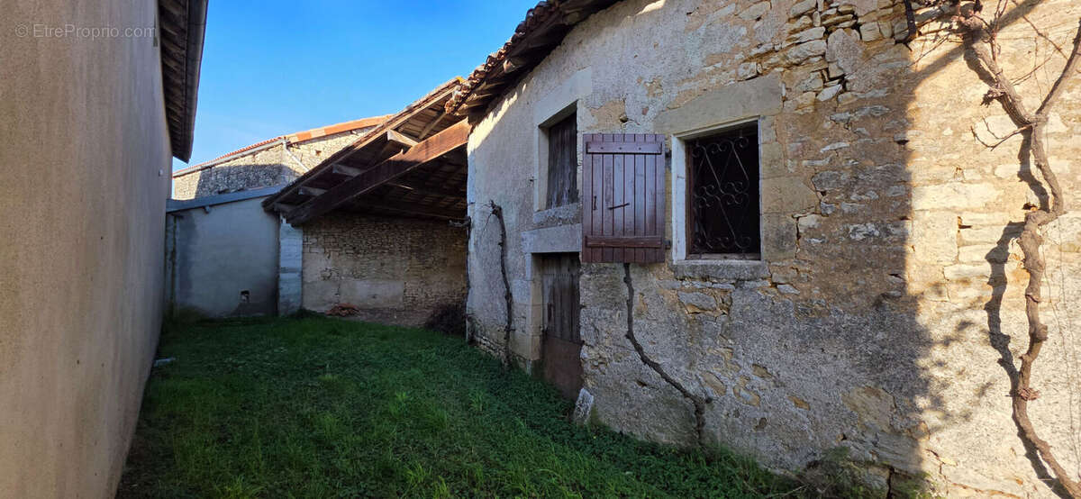 Maison à SAINT-CLAUD