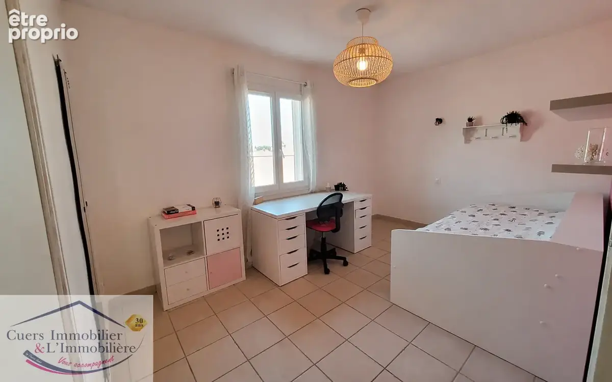 Cuers, villa T7 183m2 - photo 15