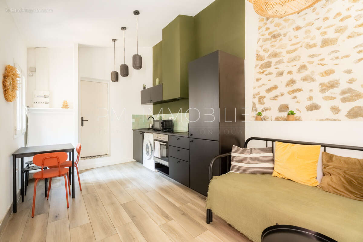 Maison à MARSEILLE-6E