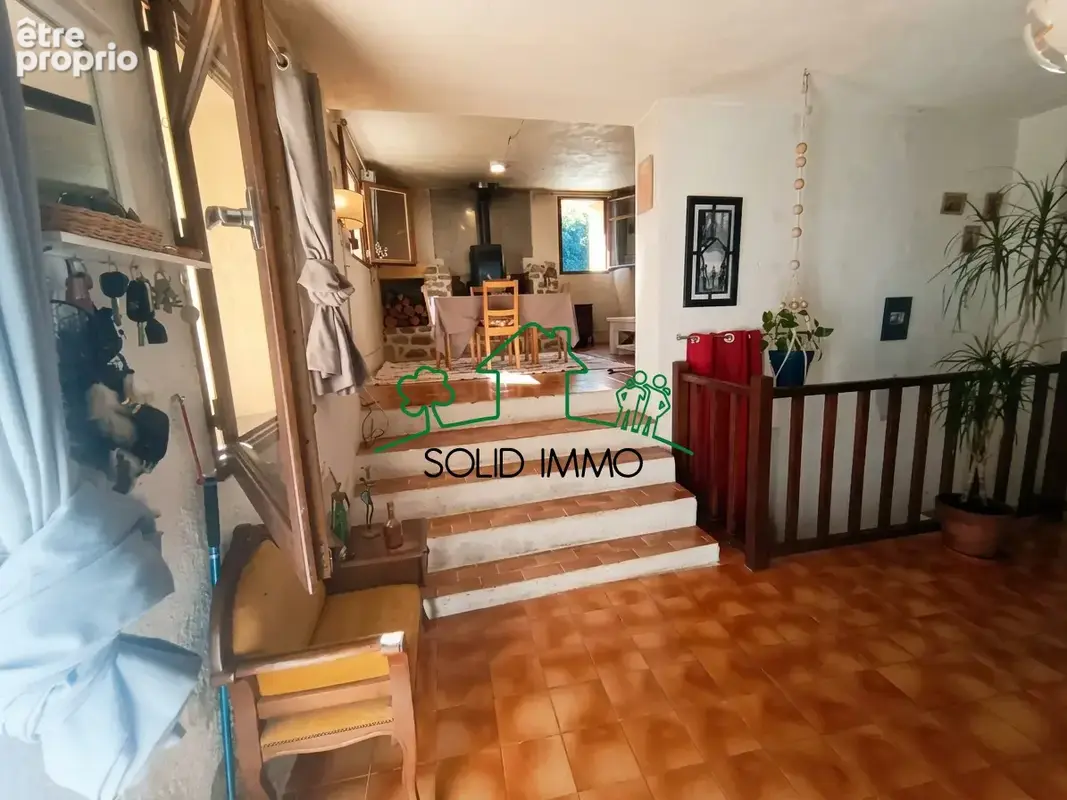 Maison traditionnelle de 145 m2 sur la commune de Juvinas 07600 - photo 6