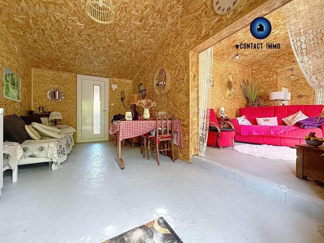 Maison 33 m² à Cornil  - photo 3