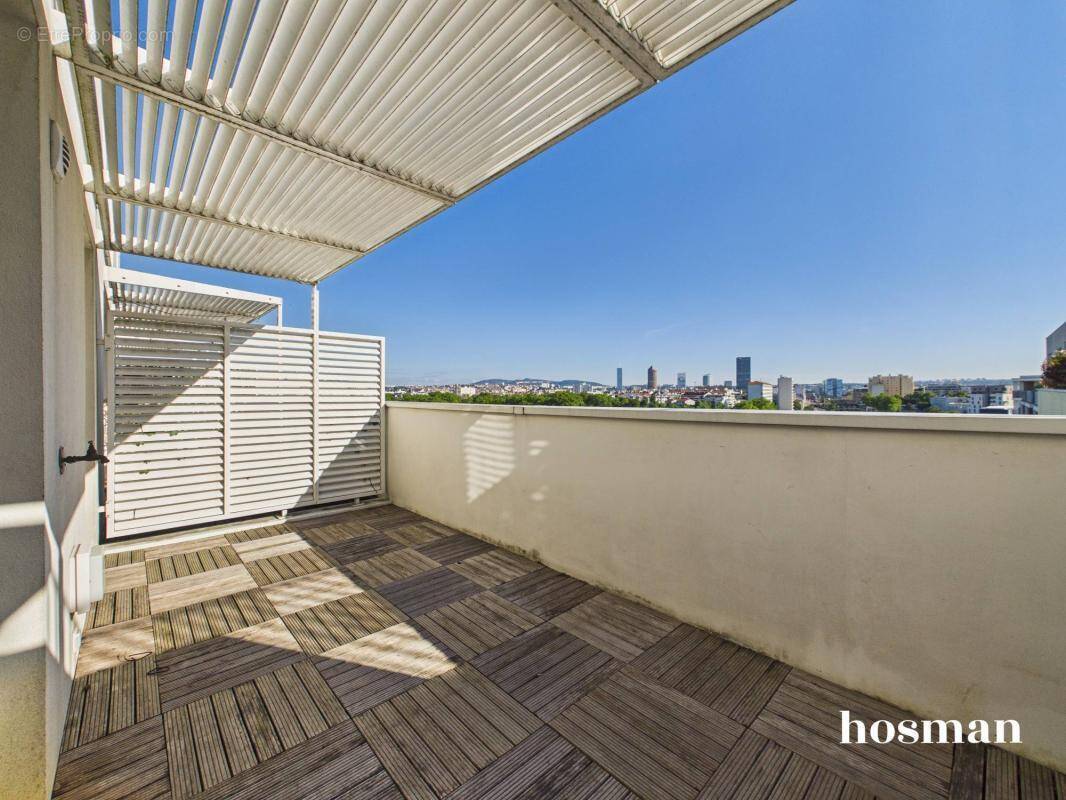 Appartement à LYON-8E