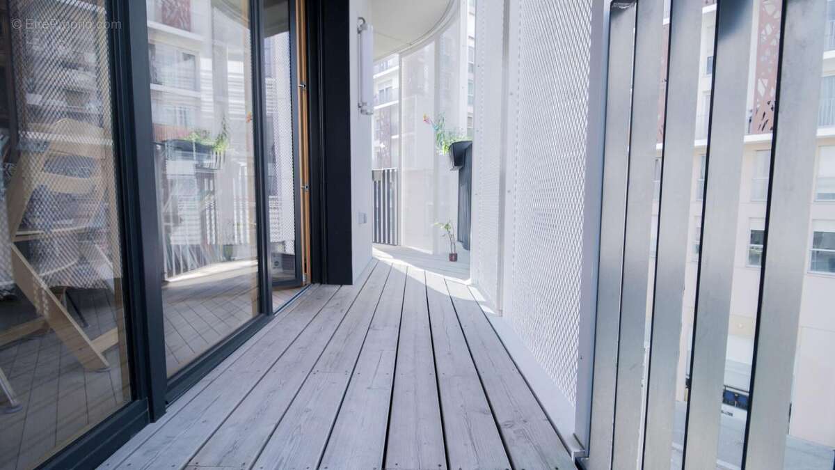 Appartement à NANTERRE