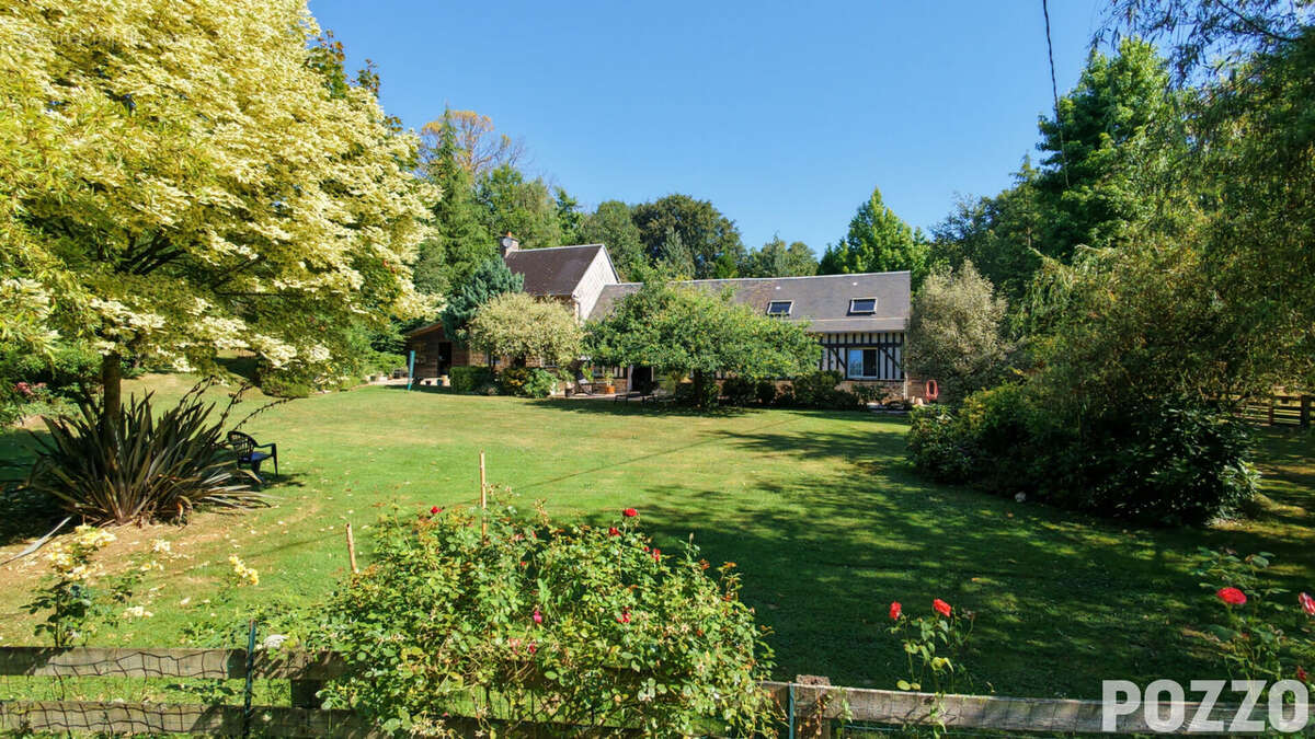 A VENDRE : Propriété d'exception - Longère normande de charme sur 5 hectares avec étang et dépendance - photo 3