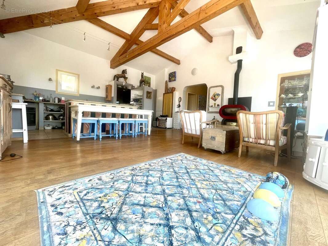 Maison à SARI-D&#039;ORCINO