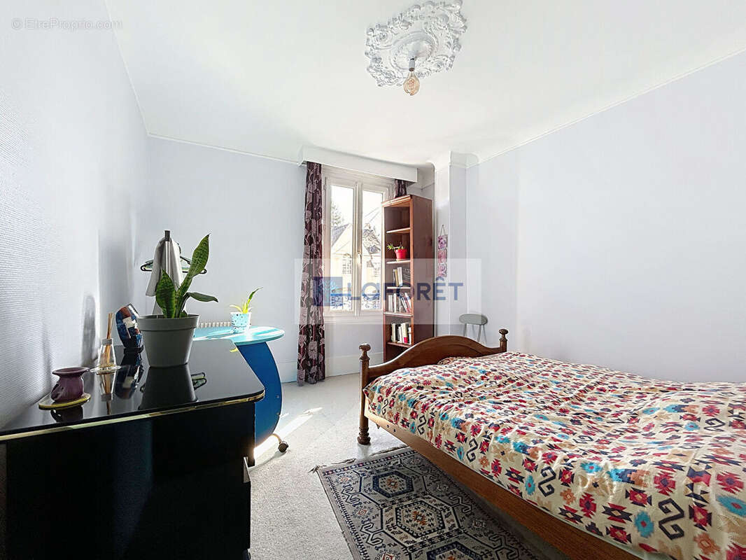 Maison à SARTROUVILLE